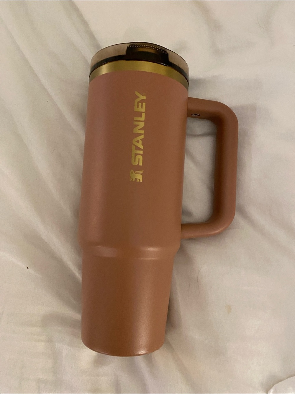 Stanley Travel Mug in Latte with Gold Accents